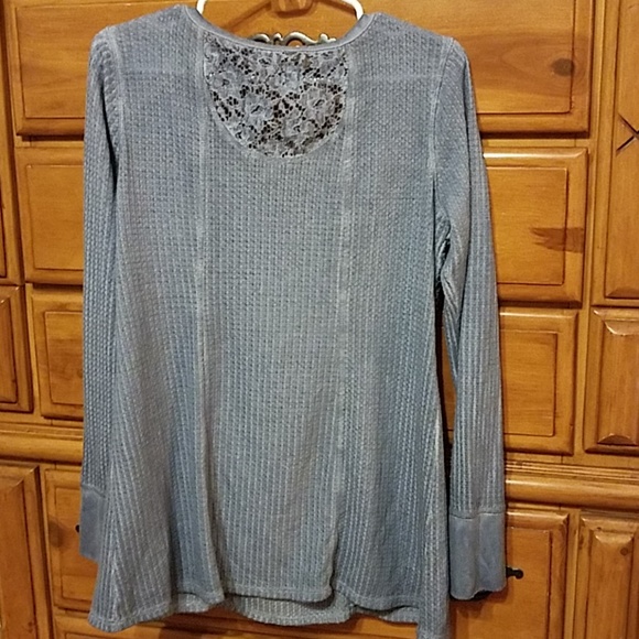 Live and Let Live shirt - Picture 5 of 7